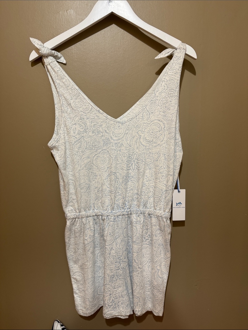 Souther Tide Women’s Light Cream Floral Tie-Shoulder Romper - 10200